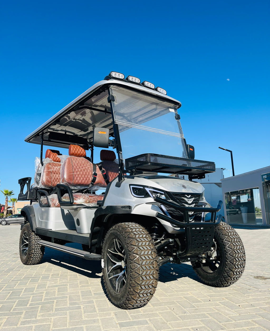 Byd- Off Road - 6 Seat - 6000LE / Per Day