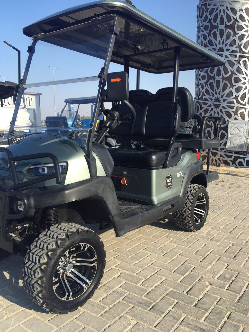 Raya Wind Z - 4 Seats - Off Road - 4000 LE/Per Day