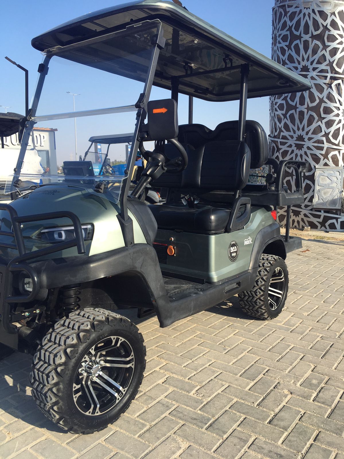 Raya Wind Z - 4 Seats - Off Road - 4000 LE/Per Day